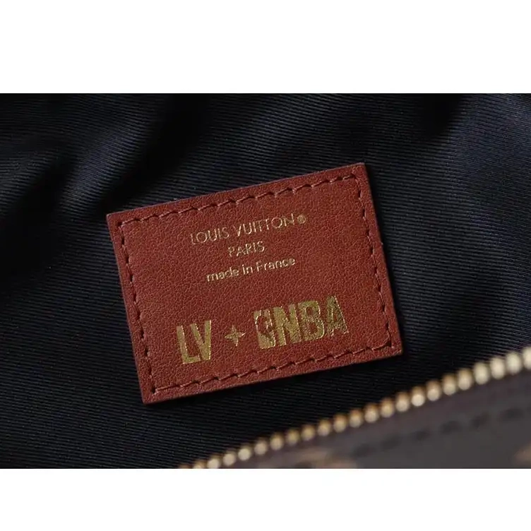 Bags LV 2107YA0136 0530